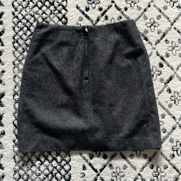 H&M wool skirt grey 2 - Picture 5 of 13